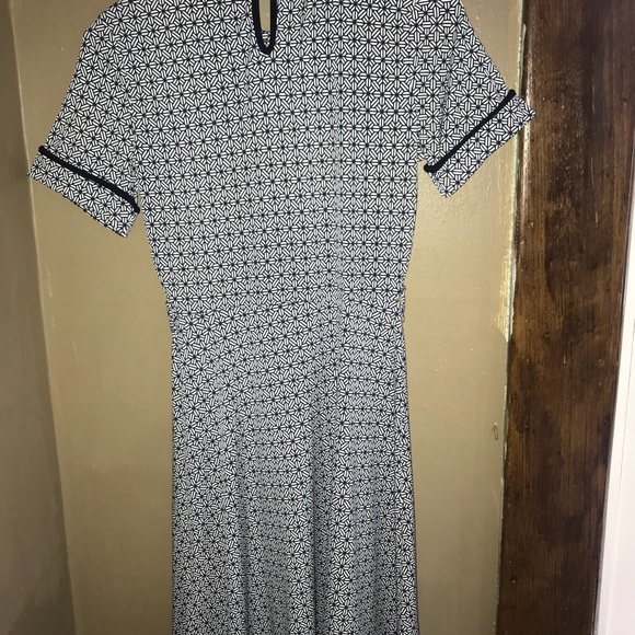 Floral print dress - Picture 2 of 2